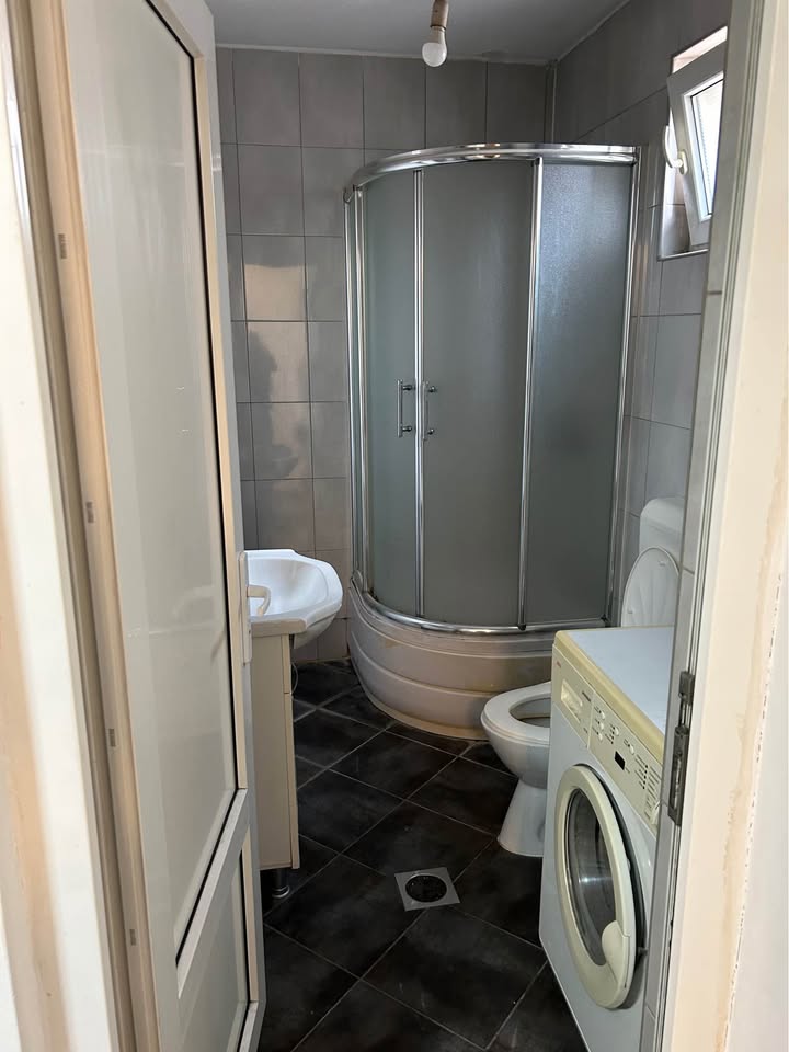 Apartamento para alugar 1+1 no centro