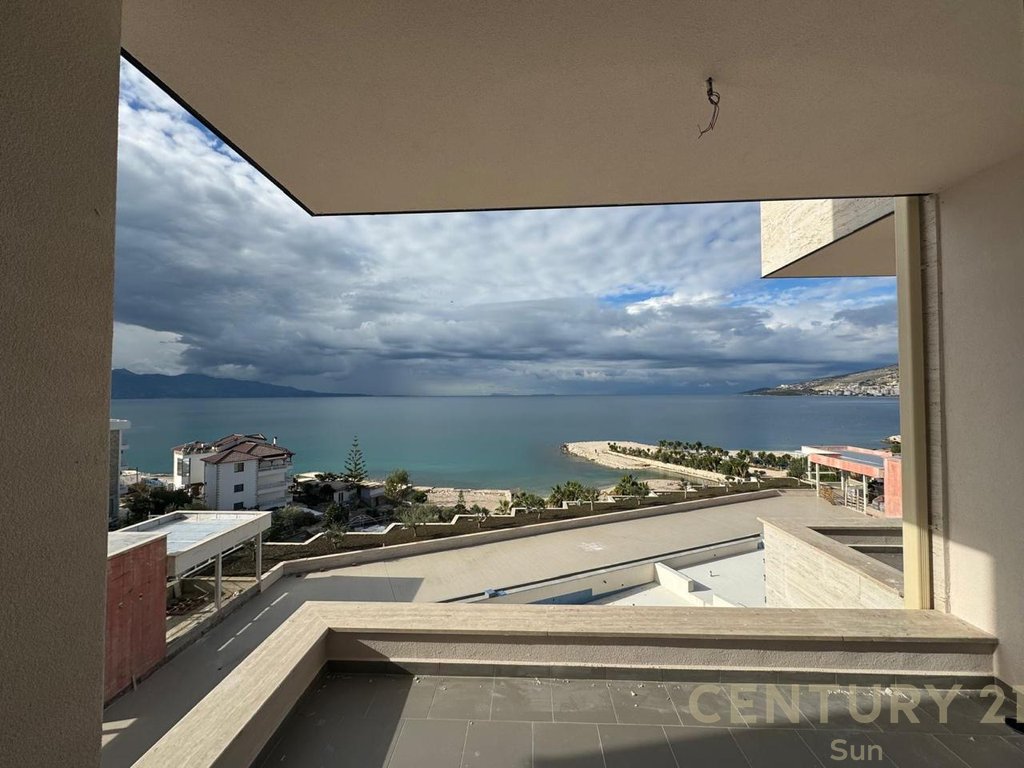 Apartament 2+1 ionian bay sarande me pamje nga deti!