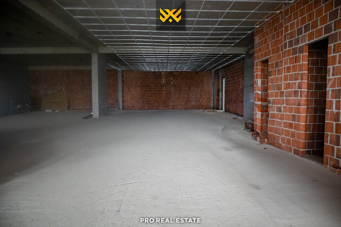 Espaço comercial de 360m² para alugar em emshir.