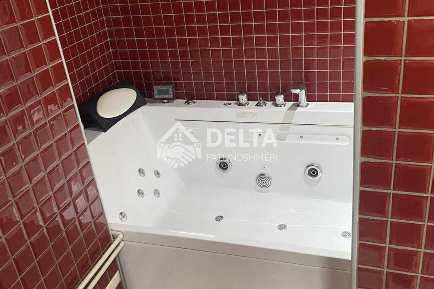 House for sale in Arbëri
