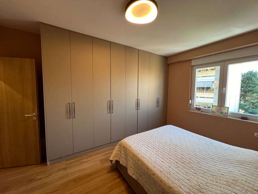 Apartamento 2+1 para alugar em rr. Barrikadave!