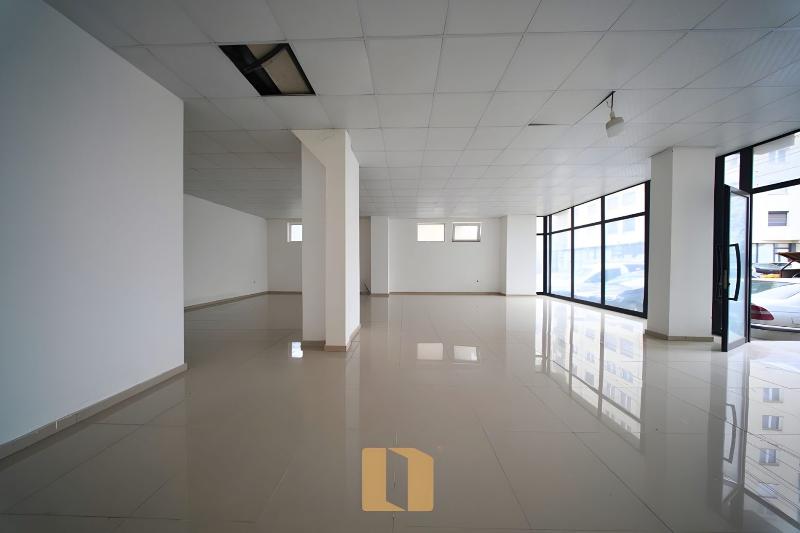 Lokali në shitje – Fushë Kosovë | 100 m²