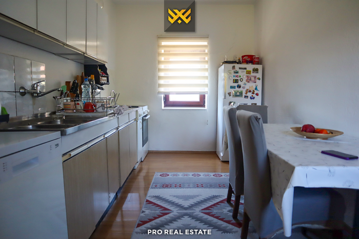 Casa de 298m² para #venda em Graçanicë (2)