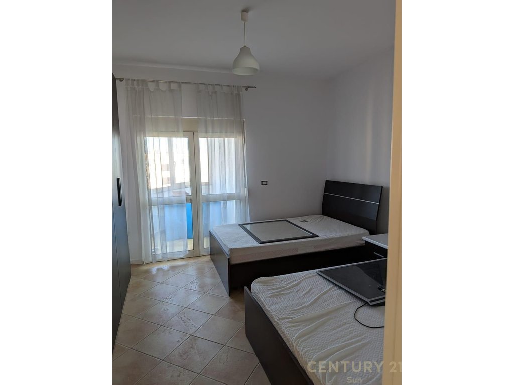 Appartamento in vendita 3+1 vicino allo stadio di durres! (7)