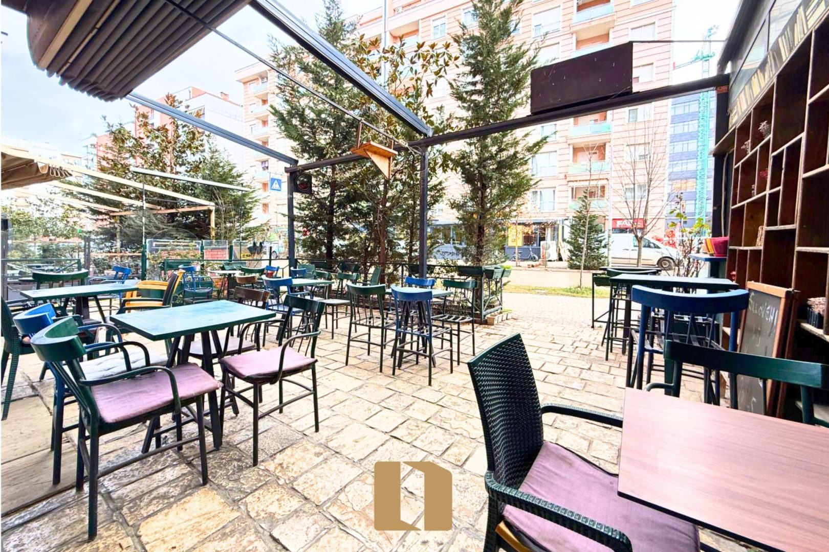 Gewerbefläche zu mieten – Emshir | 105 m²