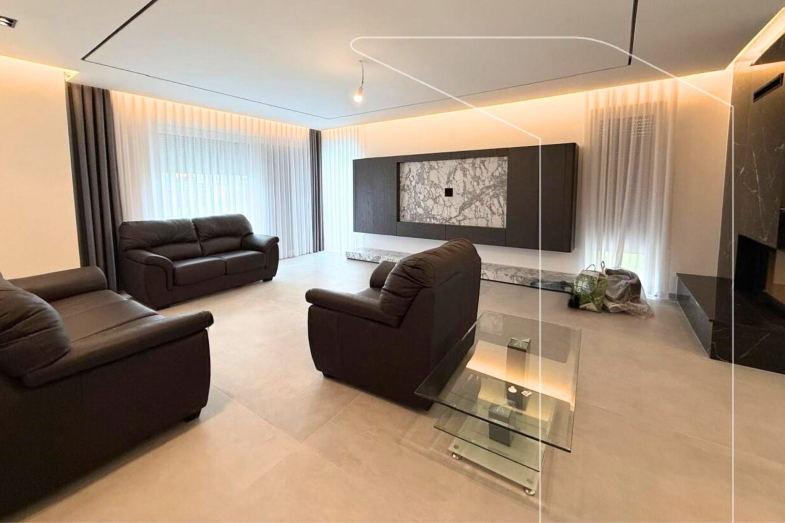 Maisons à louer – Quartier qendresa | 350 m² (2)