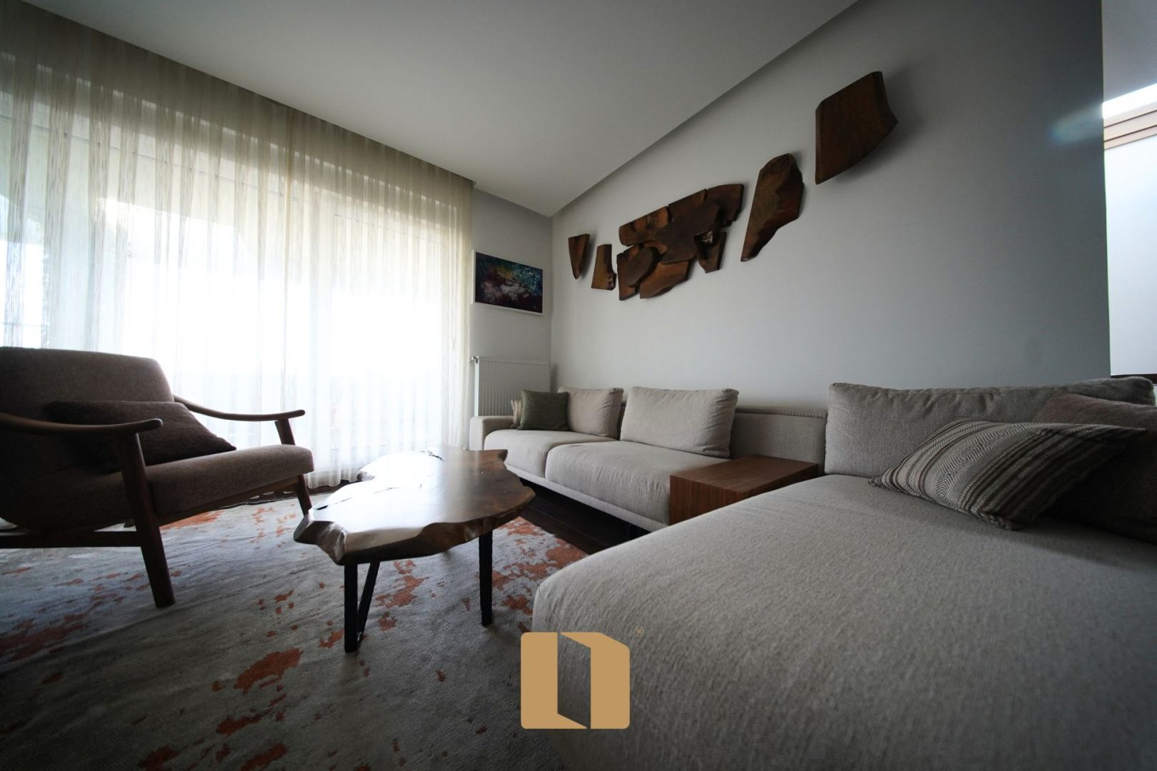 Penthouse me qira – Arbëri | 255 m²