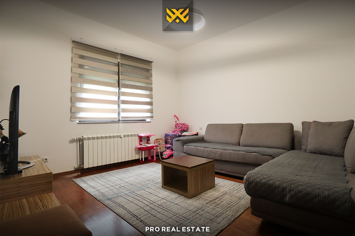Casa de 530m² para aluguel em Çagllavicë. (7)