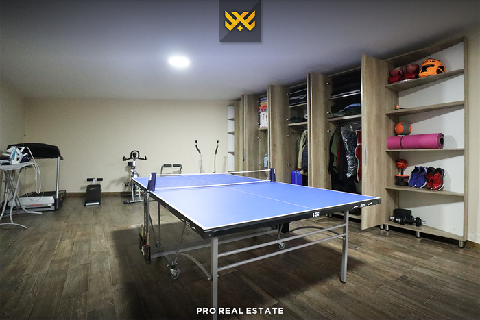Casa de 530m² para aluguel em Çagllavicë. (8)