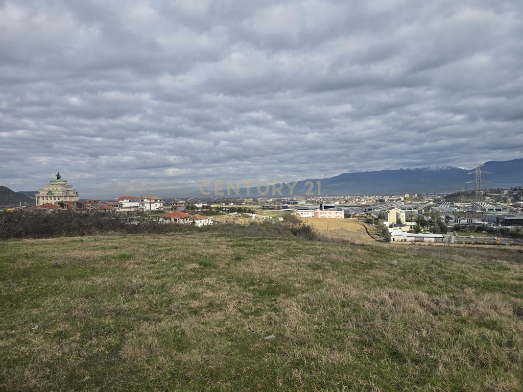 Land for sale on Tirana-Durrës highway, kashar