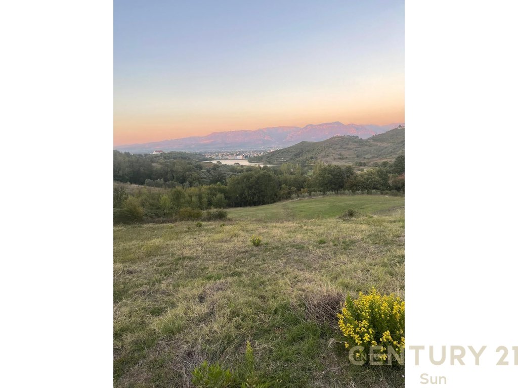 Land for sale on Tirana-Durrës highway, kashar