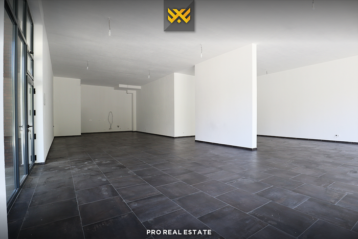 Local 196m² à louer à Prishtina e Re