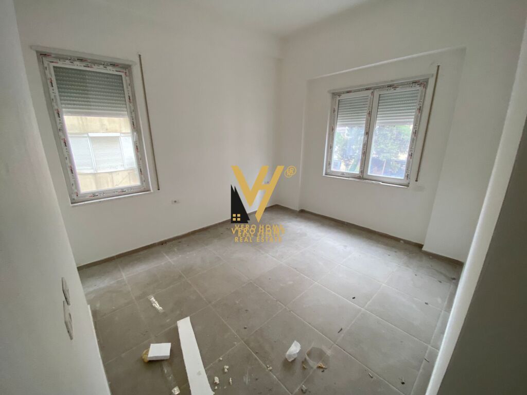 Oficina 100 m² en alquiler en el centro 1.000 euros (3)
