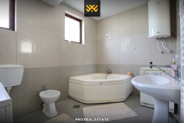 Maison 250m² à louer à dragodan