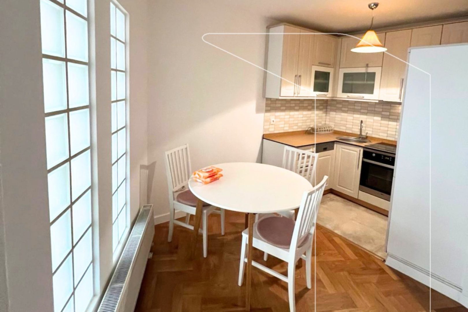 Appartement / bureau en location à ulpianë – 65m²