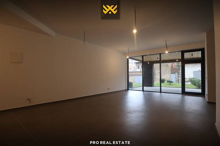 Gewerbefläche 106,84m² zur miete im muhaxherëve-viertel