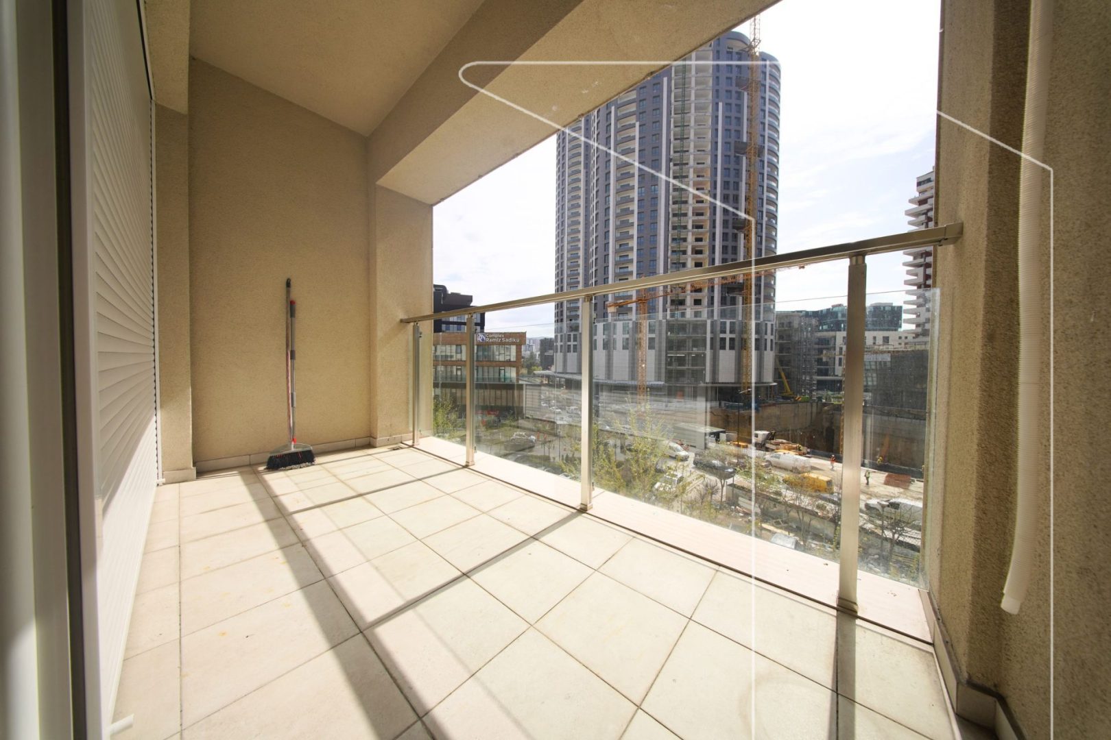 Appartement à louer à Lakrishtë – 95m²