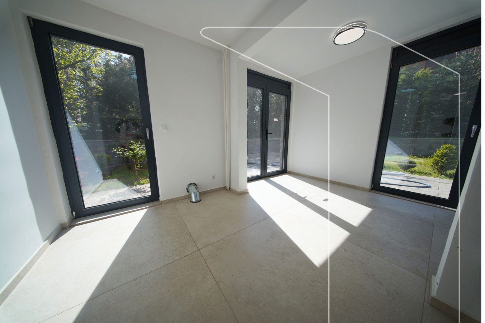 Gewerbefläche zu mieten in dardani – 200m²