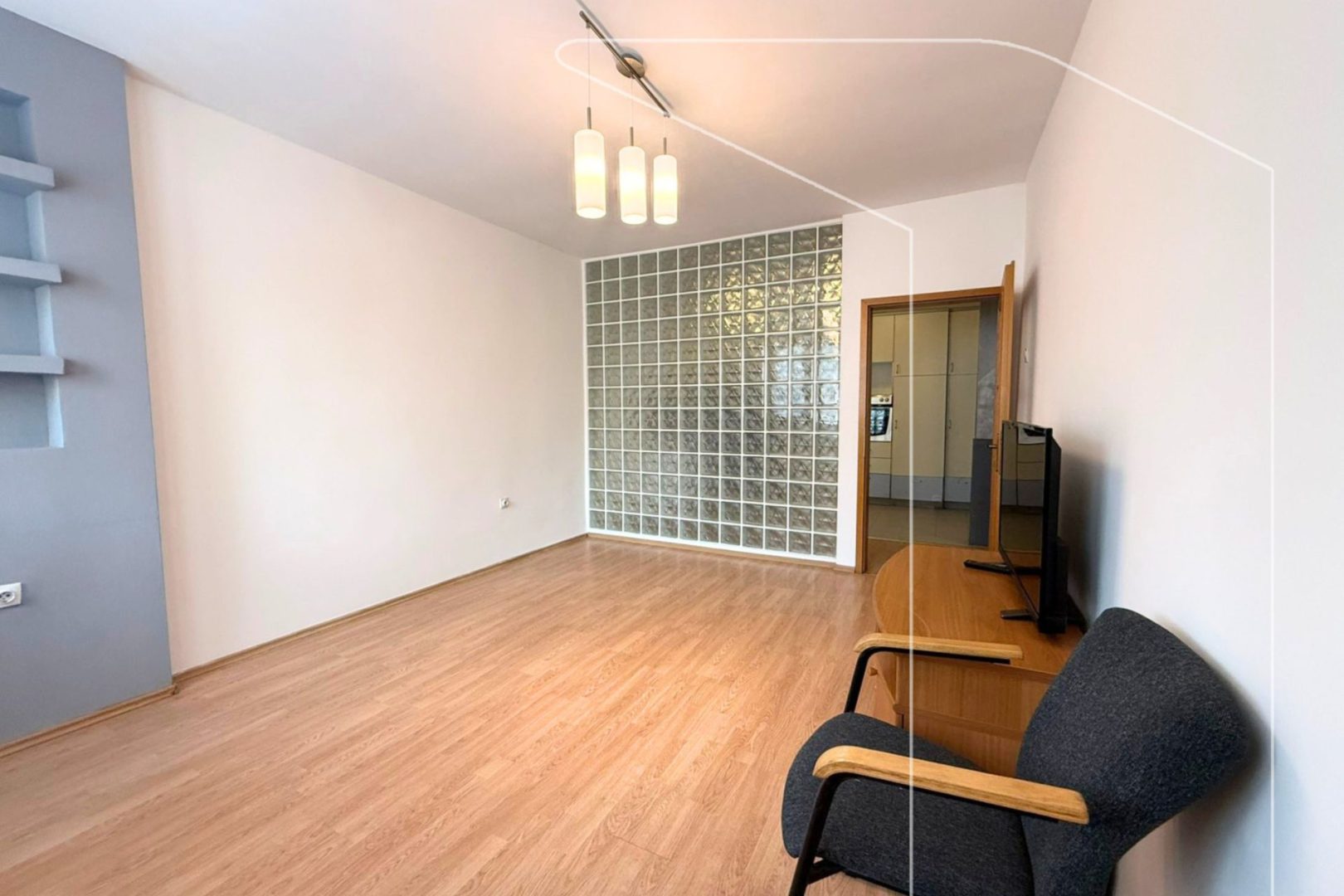 Escritório para alugar em Pejton – 91m² (2)