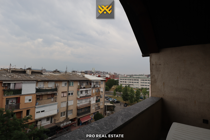 Apartamento de 76m² para alugar em ulpianë
