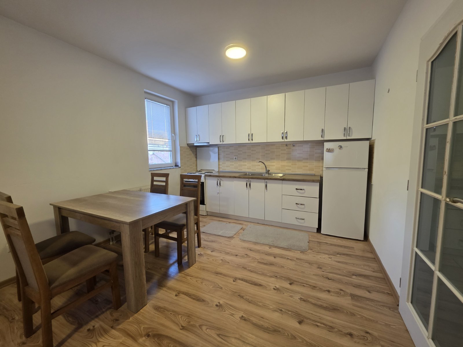 Apartamento para alugar 1+1 em Bregu i Diellit