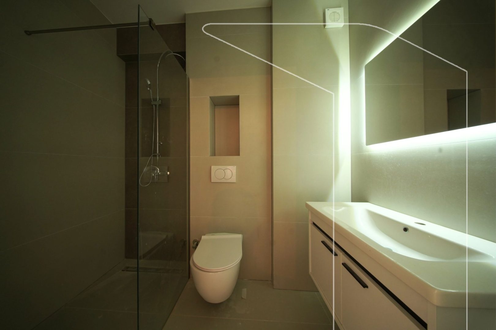 Piso / oficina en alquiler en Prishtina e Re | 90m² (6)