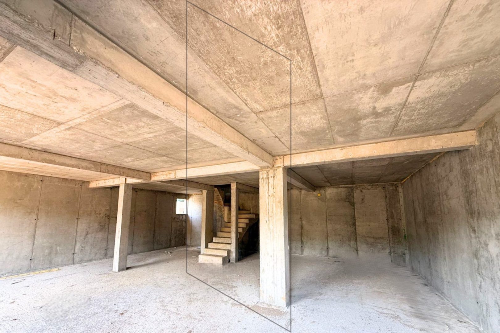 Case in vendita a zllatar – 456m²