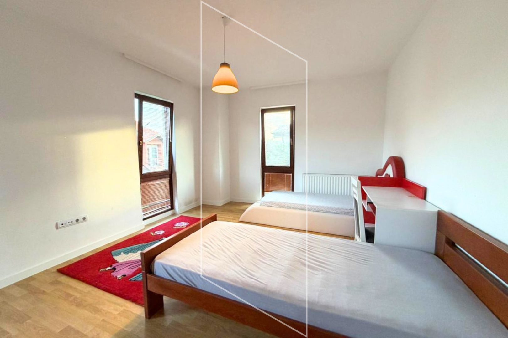 Casas en alquiler en el barrio nic – 800€ (6)
