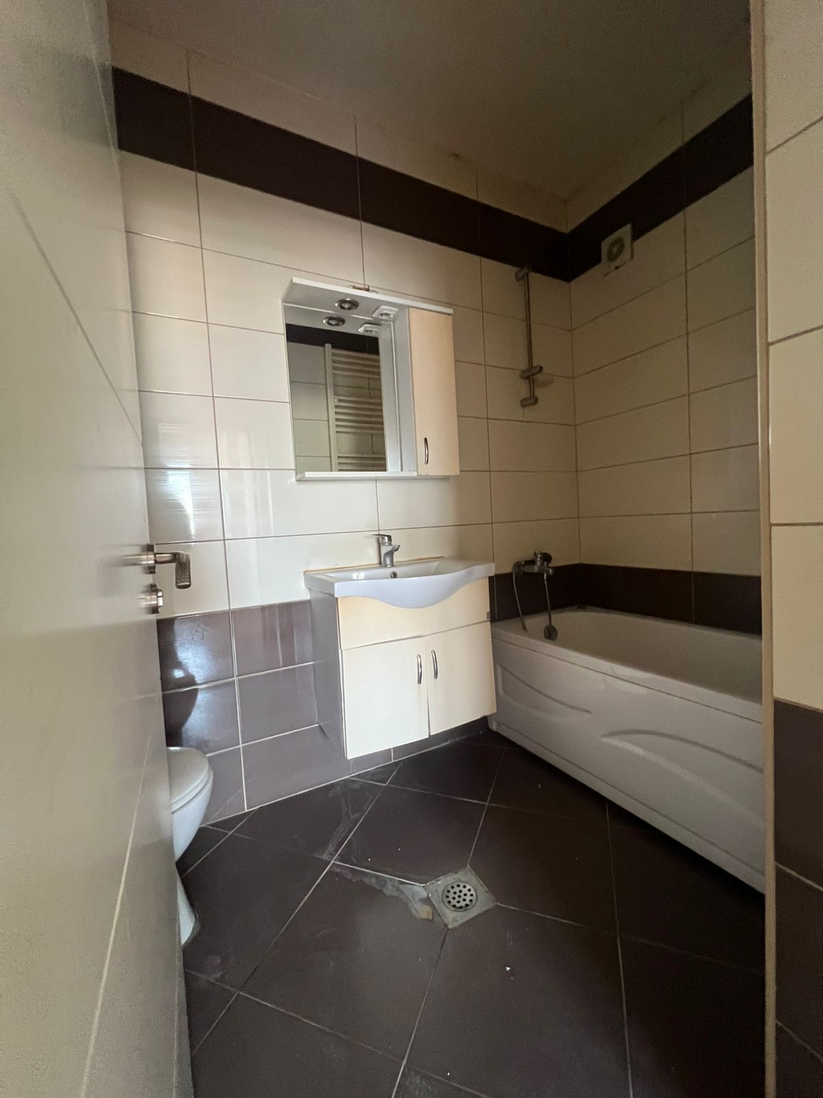 Appartamento in vendita nel quartiere di muhaxherëve