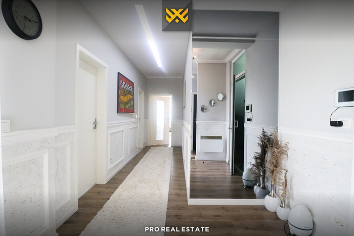 Objeto de 730m² en venta en vellushë. (6)