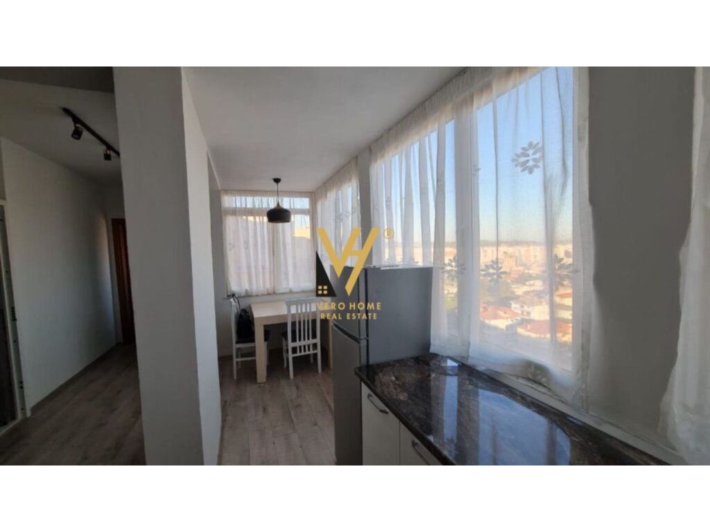 Studio for rent on rruga e kavajes 45 m²