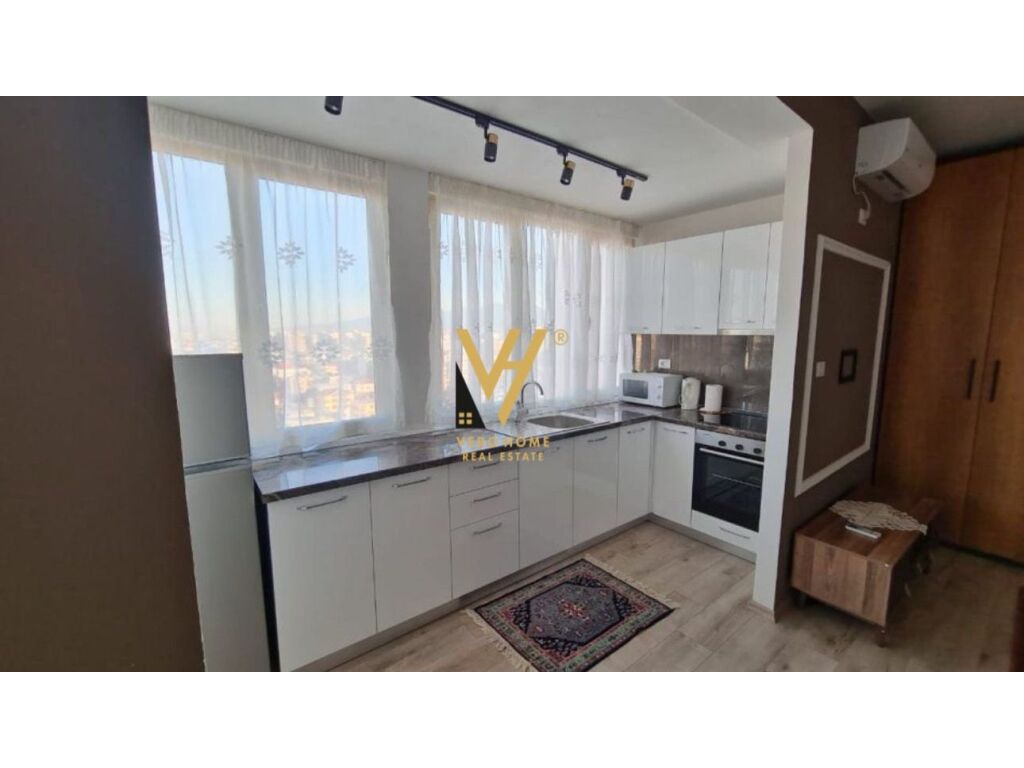 Studio for rent on rruga e kavajes 45 m²