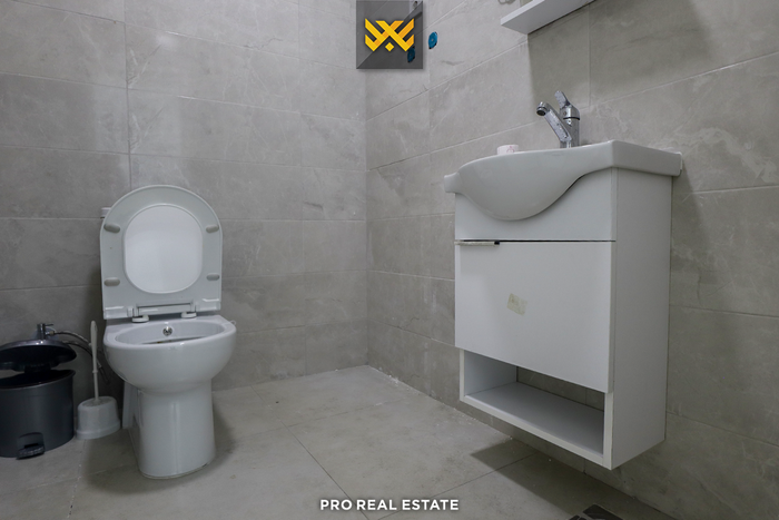 Local de 64,5m² en venta en velani