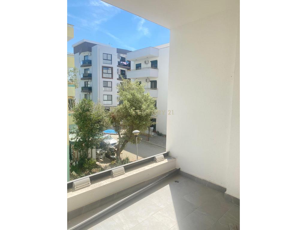 Shitet apartament 1+1 tek liburna residence, ne golem !