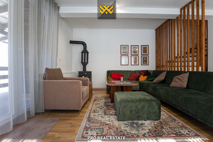 Banesë duplex 165.5m² + 30m² për #shitje në brezovicë.