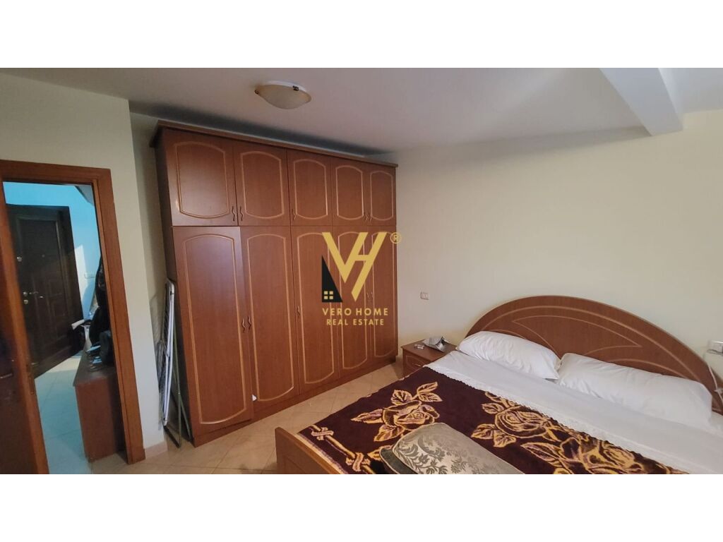 Apartamento 1+1+balcón en lungomare, Vlorë 53 metros cuadrados