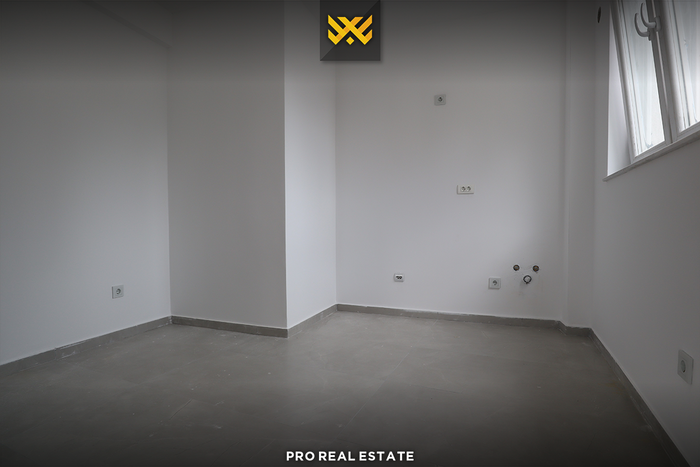 Banesë 100.1m² për #shitje në lagjen e muhaxherëve. (5)