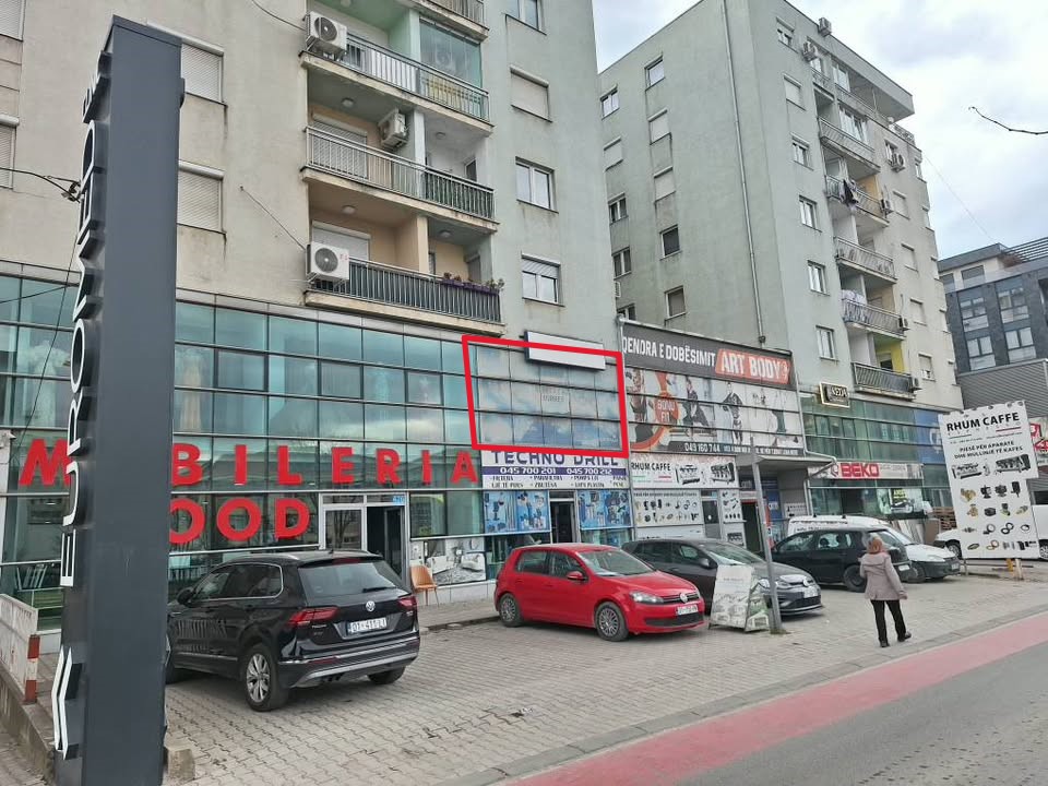 Espaço comercial à venda em Fushë Kosovë