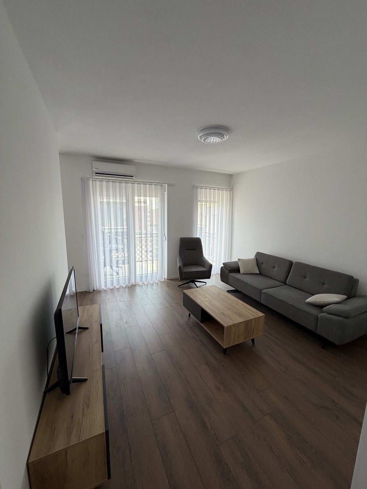 Appartement à louer 2+1 à Arbëri (dragodan)
