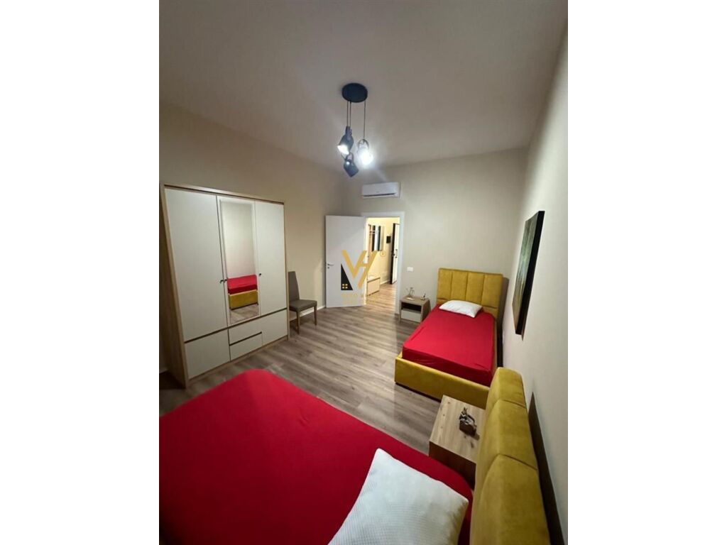 Appartamento 2+1+balcone in affitto vicino al nuovo mercato 110 metri quadrati