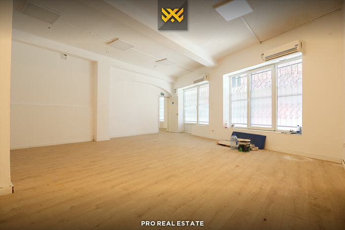 Shtëpi - zyre 300m² me #qira në dragodan.