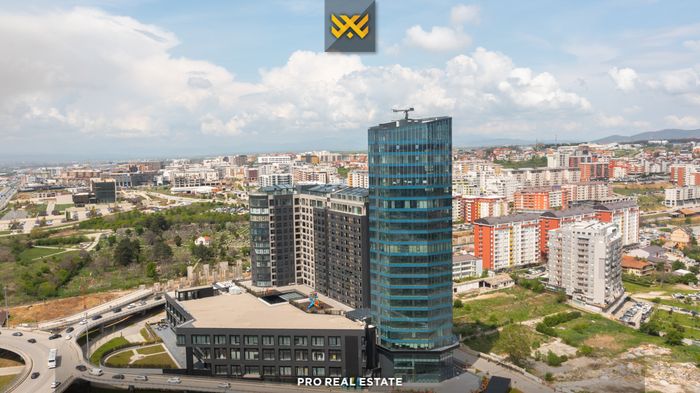 Local comercial de 220m² en alquiler en Lakrishtë