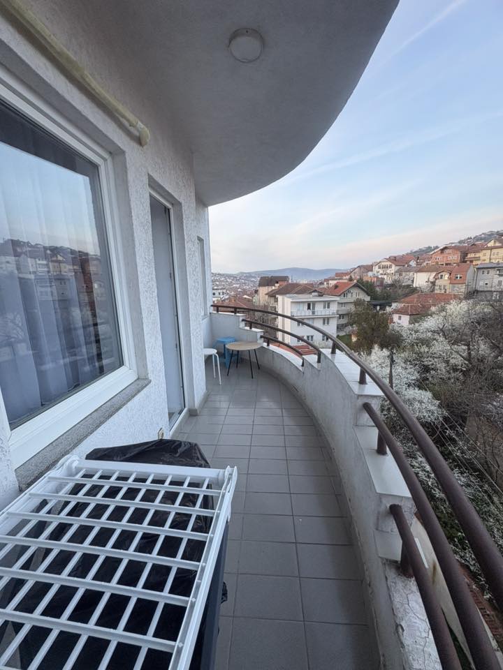 Apartamento para alugar 1+1 no centro