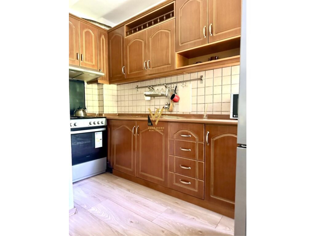 Appartamento 1+1+balcone in affitto a zogu i zi 60 m²