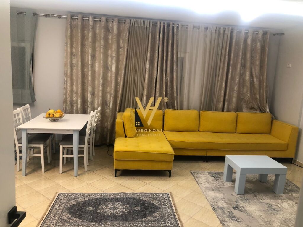 Apartamento 2+1+balcón en alquiler en la comuna de parís, 100 metros cuadrados