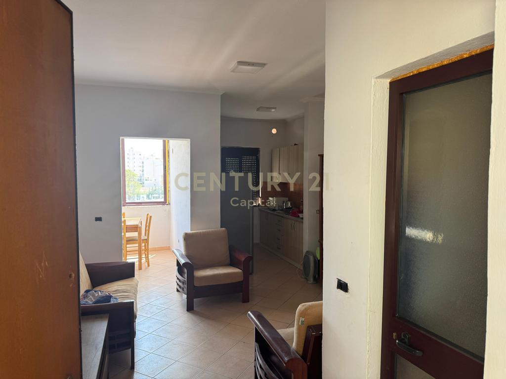 Vendez 2 studios à l'hôtel adriatik durres!