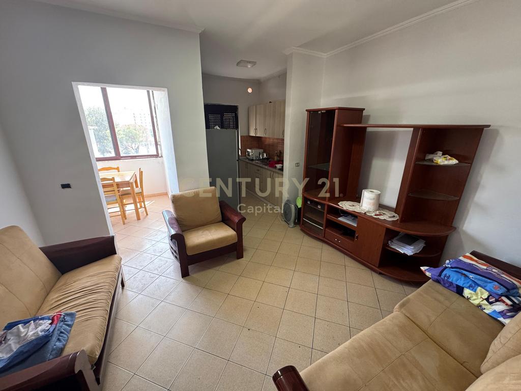 Vendez 2 studios à l'hôtel adriatik durres!