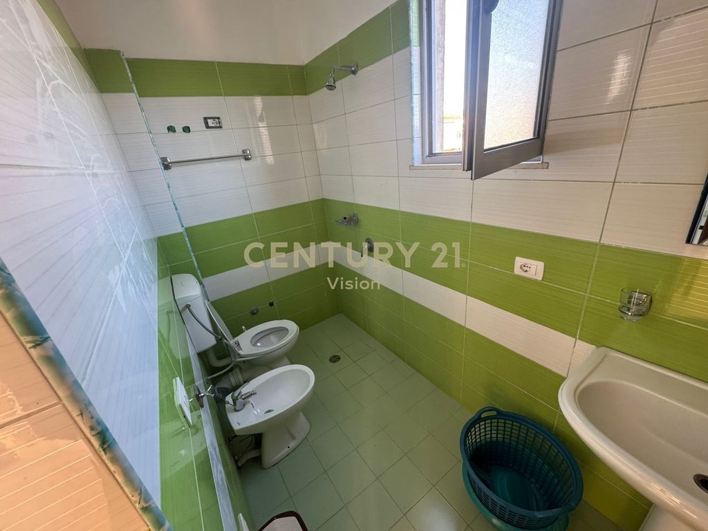 Hôtel à vendre à velipoje | 891 m²