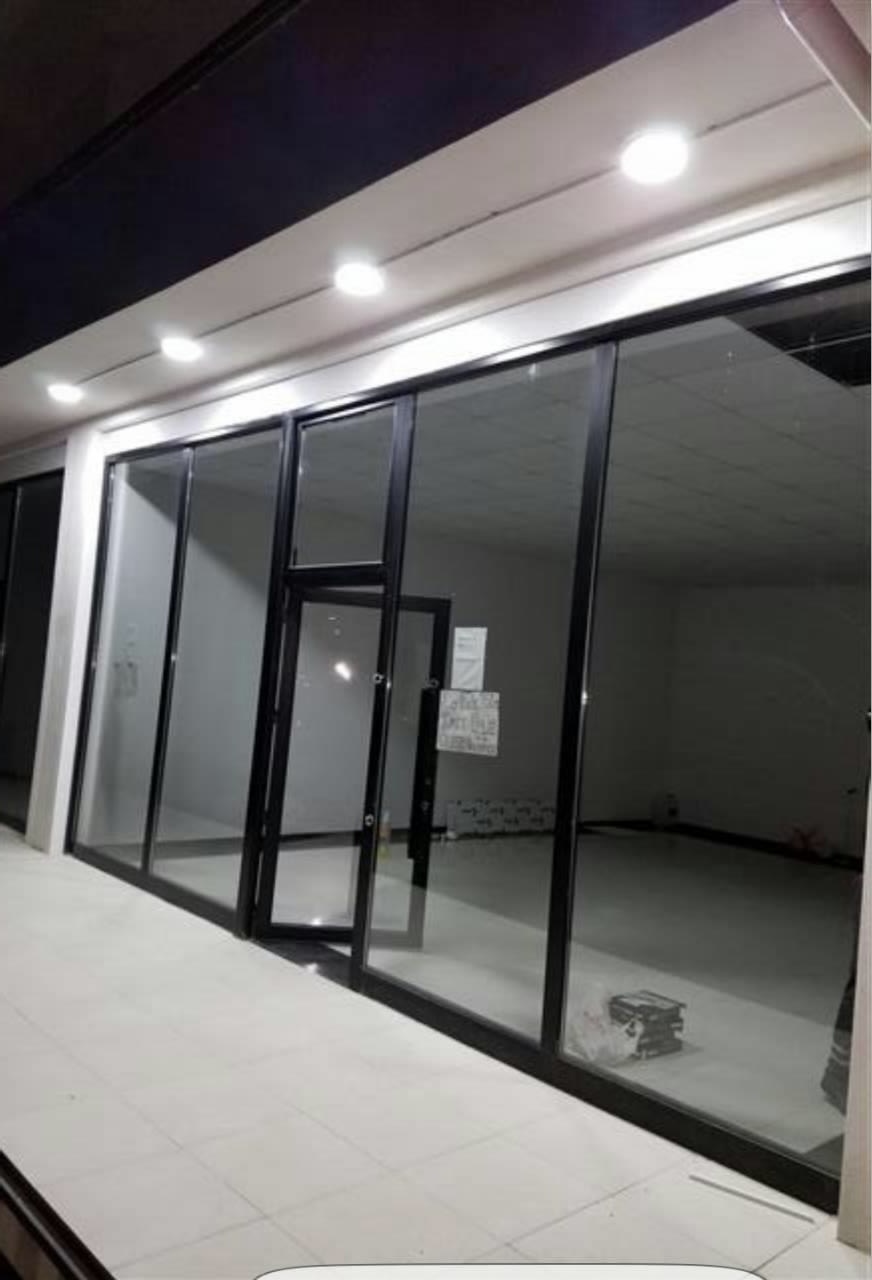 Commercial space for sale in Veternik