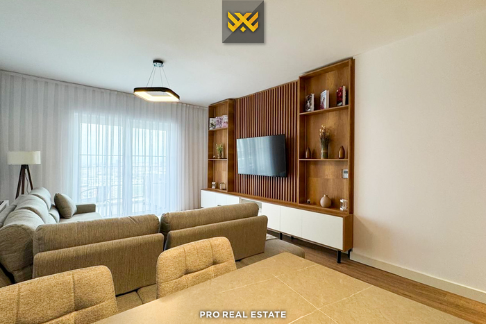 Banesë 92m² me #qira te Prishtina e Re
